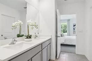 11104 Curving Creek Loop, Parrish, FL 34219 - Photo 17