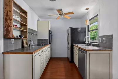 6338 Beechwood Avenue, Sarasota, FL 34231 - Photo 15
