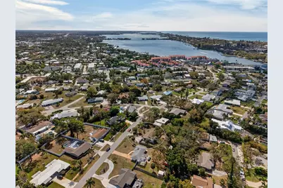 6338 Beechwood Avenue, Sarasota, FL 34231 - Photo 57