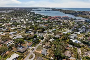 6338 Beechwood Ave, Sarasota, FL 34231 - Photo 57