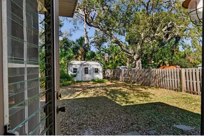 6338 Beechwood Avenue, Sarasota, FL 34231 - Photo 35