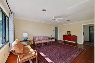 6338 Beechwood Ave, Sarasota, FL 34231 - Photo 7