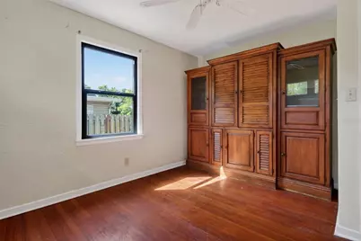 6338 Beechwood Avenue, Sarasota, FL 34231 - Photo 13