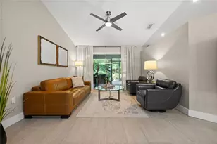 6960 Stetson St Cir, Sarasota, FL 34243 - Photo 3