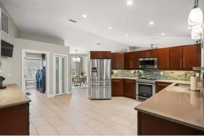 6960 Stetson Street Circle, Sarasota, FL 34243 - Photo 7