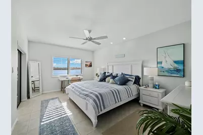3540 Gulf Of Mexico Drive #102, Longboat Key, FL 34228 - Photo 25