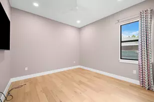 2135 Datura St, Sarasota, FL 34239 - Photo 31