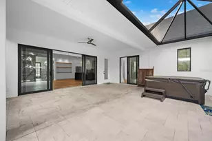 2135 Datura St, Sarasota, FL 34239 - Photo 55