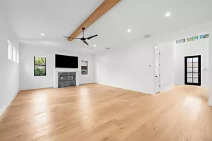 2135 Datura St, Sarasota, FL 34239 - Photo 21