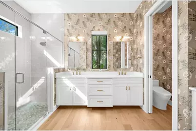 2135 Datura Street, Sarasota, FL 34239 - Photo 43