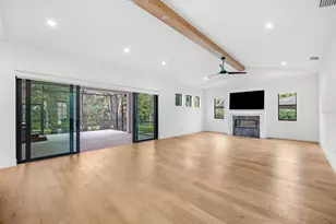 2135 Datura St, Sarasota, FL 34239 - Photo 15