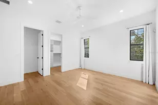 2135 Datura St, Sarasota, FL 34239 - Photo 37