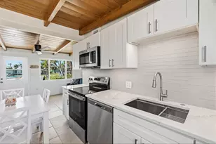 1385 Gulf Blvd, Englewood, FL 34223 - Photo 9