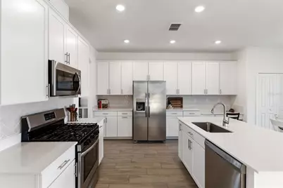 5221 Blue Crush Street, Bradenton, FL 34211 - Photo 11