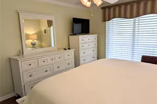 3807 Lake Bayshore Dr, Bradenton, FL 34205 - Photo 19