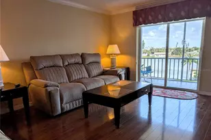 3807 Lake Bayshore Dr, Bradenton, FL 34205 - Photo 15