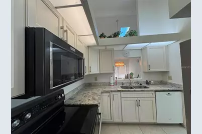 7234 Cloister Drive #7234, Sarasota, FL 34231 - Photo 9