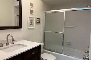 7234 Cloister Dr, Sarasota, FL 34231 - Photo 27