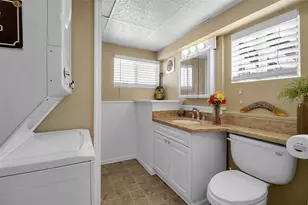 10315 Cortez Road W, Bradenton, FL 34210 - Photo 11