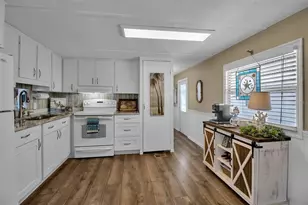 10315 Cortez Road W, Bradenton, FL 34210 - Photo 3