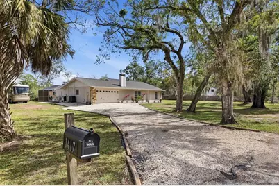 1417 70th Street Court E, Bradenton, FL 34208 - Photo 1