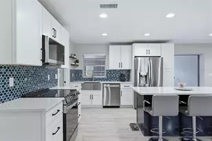 1417 70th St Ct E, Bradenton, FL 34208 - Photo 15