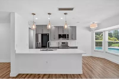 4230 Shady Oaks Court, Sarasota, FL 34233 - Photo 11