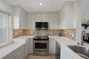 4500 Gulf of Mexico Dr, Longboat Key, FL 34228 - Photo 31