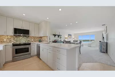 4500 Gulf Of Mexico Drive #3, Longboat Key, FL 34228 - Photo 5