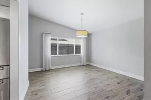 6579 Mauna Loa Blvd, Sarasota, FL 34241 - Photo 5