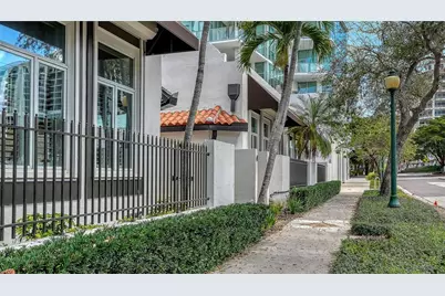 200 Cocoanut Avenue #4, Sarasota, FL 34236 - Photo 3