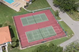 4242 Madeira Ct, Sarasota, FL 34233 - Photo 35