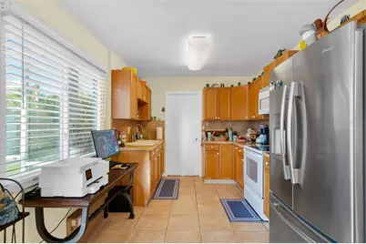 18234 Avonsdale Circle, Port Charlotte, FL 33948 - Photo 11