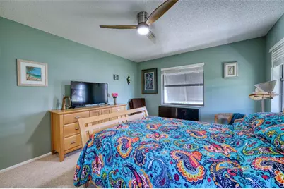 76 Sandstone Circle, Venice, FL 34293 - Photo 13