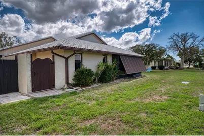 76 Sandstone Circle, Venice, FL 34293 - Photo 23