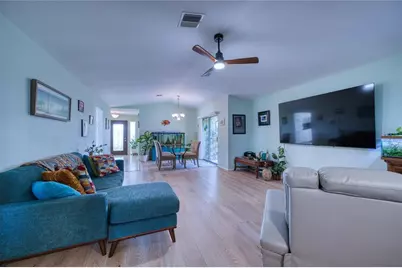 76 Sandstone Circle, Venice, FL 34293 - Photo 3