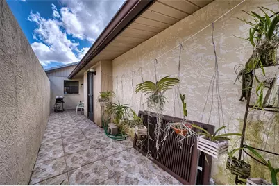 76 Sandstone Circle, Venice, FL 34293 - Photo 21