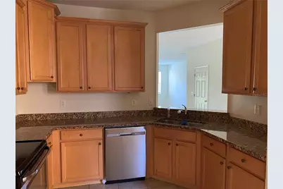 3721 Parkridge Circle #6-104, Sarasota, FL 34243 - Photo 5