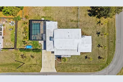 2400 Pine Court, Nokomis, FL 34275 - Photo 37