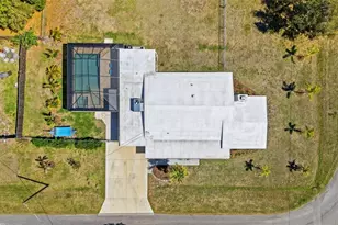 2400 Pine Ct, Nokomis, FL 34275 - Photo 37