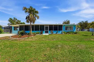 2400 Pine Ct, Nokomis, FL 34275 - Photo 3