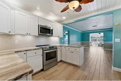 2400 Pine Court, Nokomis, FL 34275 - Photo 15