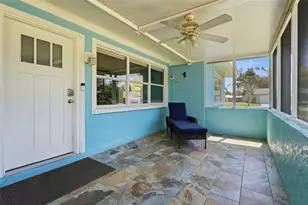 2400 Pine Ct, Nokomis, FL 34275 - Photo 5