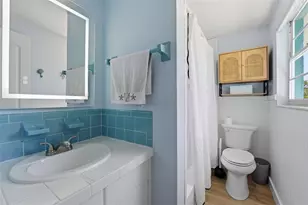 2400 Pine Ct, Nokomis, FL 34275 - Photo 23