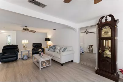 309 57th Street, Holmes Beach, FL 34217 - Photo 7