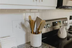 4549 McIntosh Ln, Sarasota, FL 34232 - Photo 5