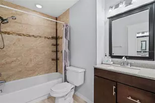 5450 Longwood Run Blvd, Sarasota, FL 34243 - Photo 21