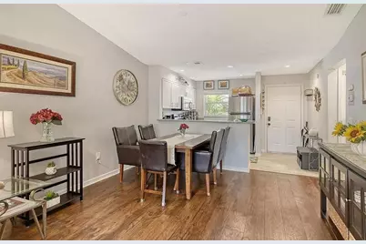 5450 Longwood Run Boulevard #202, Sarasota, FL 34243 - Photo 3