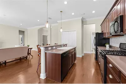 357 Marsh Creek Road, Venice, FL 34292 - Photo 11