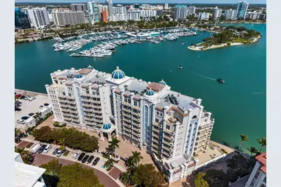 464 Golden Gate Point #703, Sarasota, FL 34236 - Photo 3